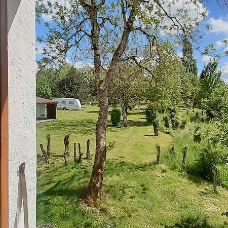 L' Appartement Du Camping Hautoreille Bannes  Zewnętrze zdjęcie