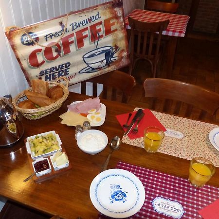 L' Appartement Du Camping Hautoreille Bannes  Zewnętrze zdjęcie