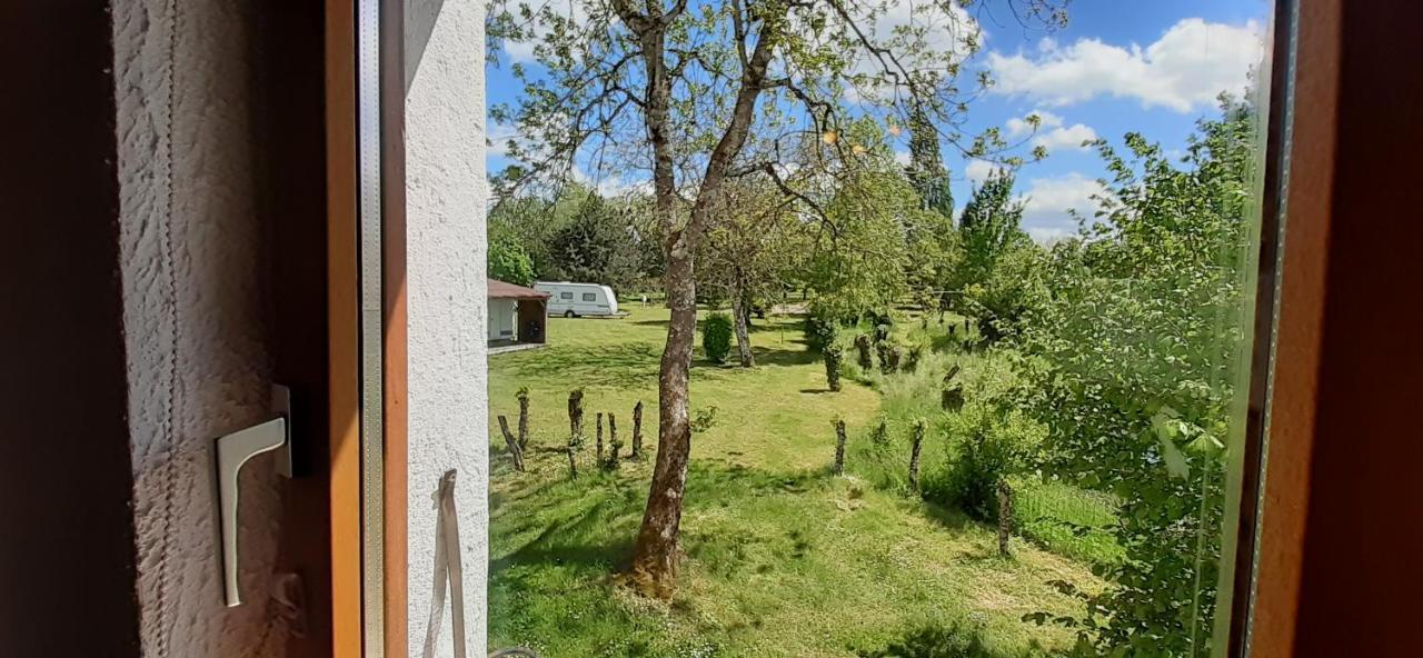 L' Appartement Du Camping Hautoreille Bannes  Zewnętrze zdjęcie